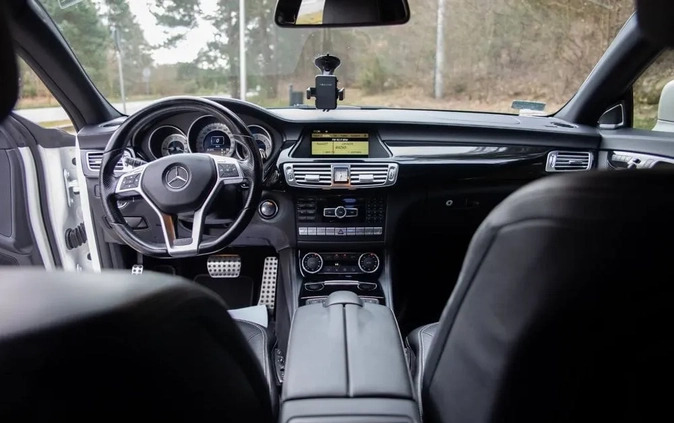 Mercedes-Benz CLS cena 89900 przebieg: 181000, rok produkcji 2012 z Międzylesie małe 352